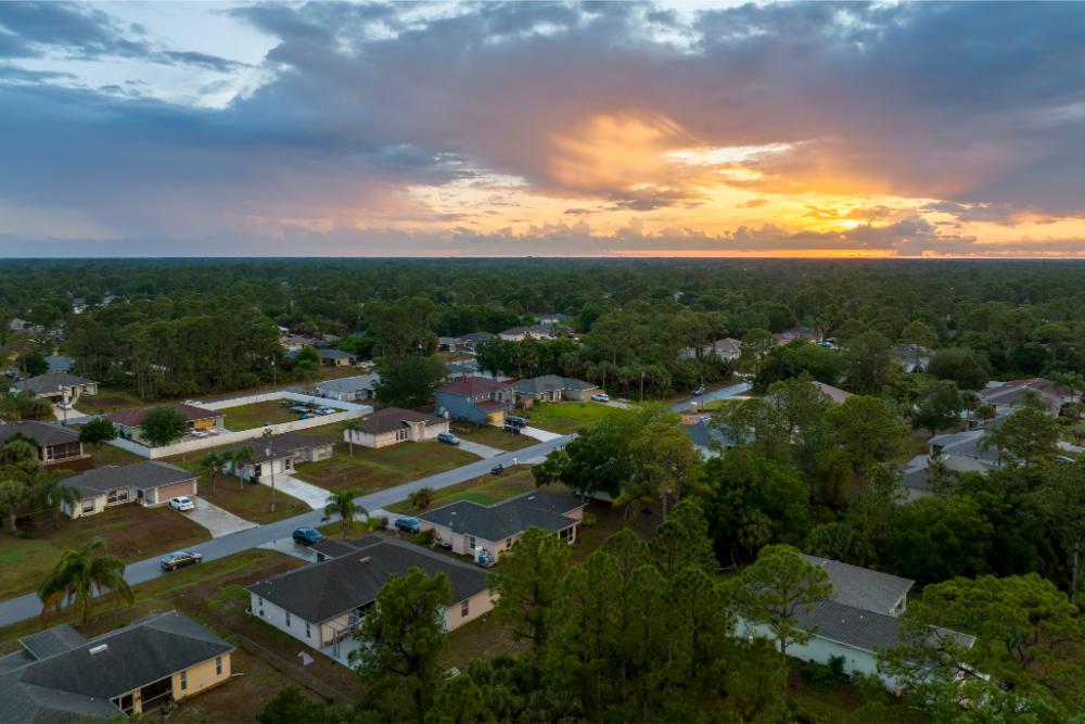Top 5 Neighborhoods to Watch in Tampa Bay for 2025